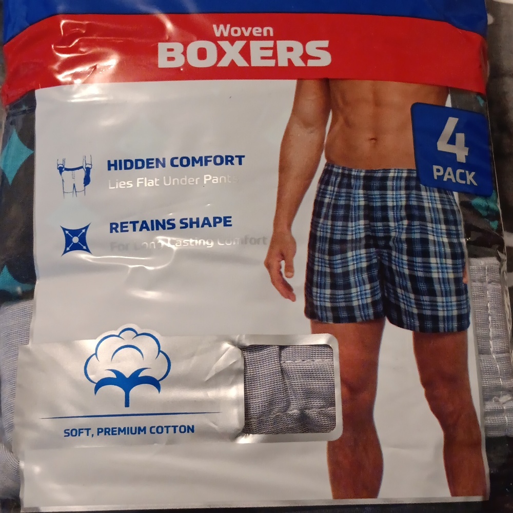 New 4 pack mens size 2xl 44-46 boxers underwear